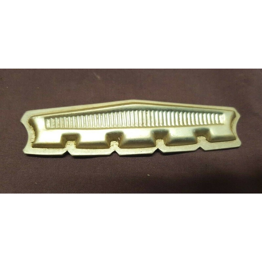 1963-1964 Chrysler New Yorker OEM Emblem Badge Logo Symbol Insignia Sign GOLD